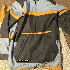 Burton snowboard anorak. Included: snow skirt, pockets, &1inch tear (pictured).